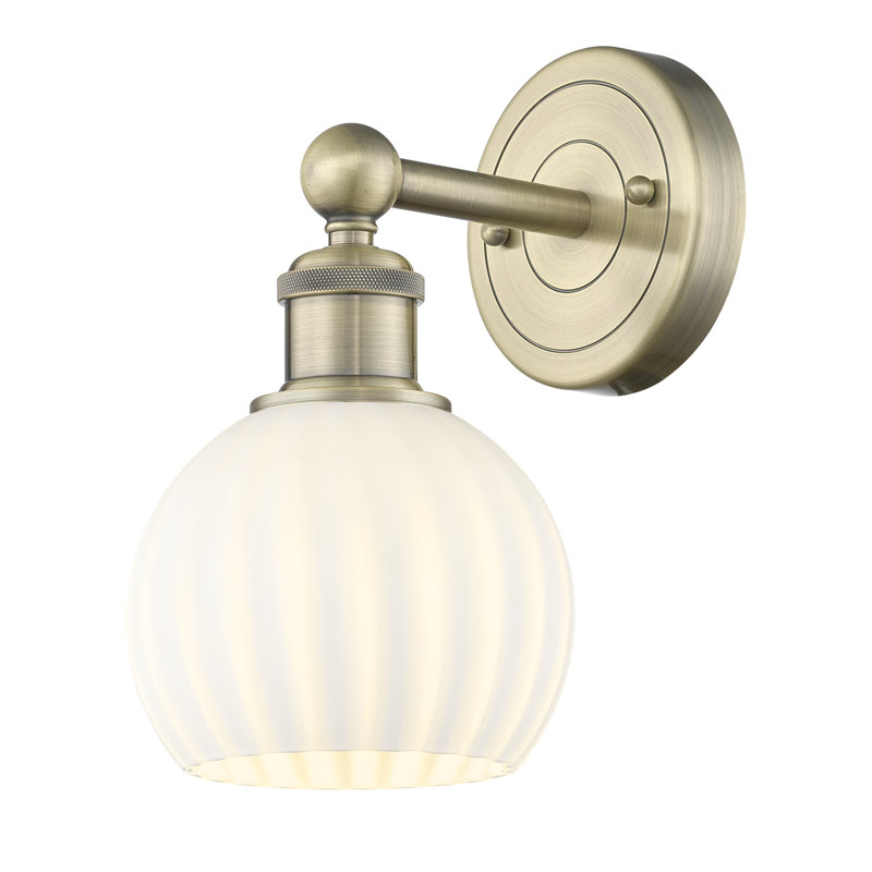 Applique murale 1 lumière Edison Venetian, H 10,25 po x l 6 po x P 7,5 po, Laiton antique