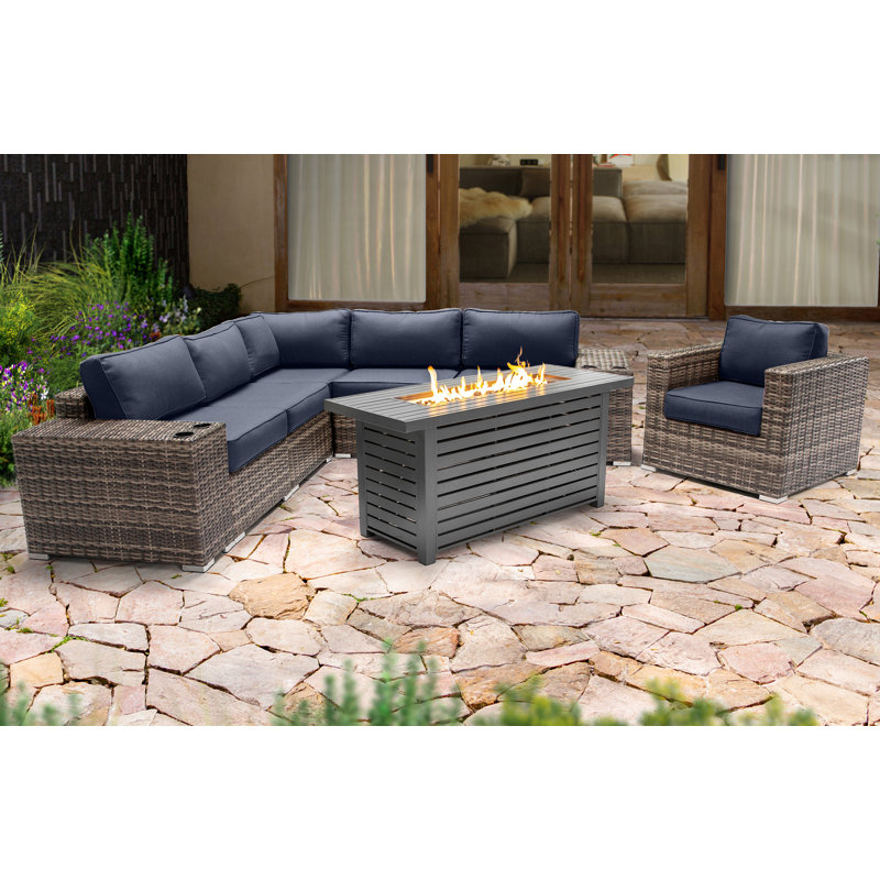 Ensemble de conversation pour 5 personnes avec foyer et coussins Sunbrella Lsi, Bleu marine Sunbrella