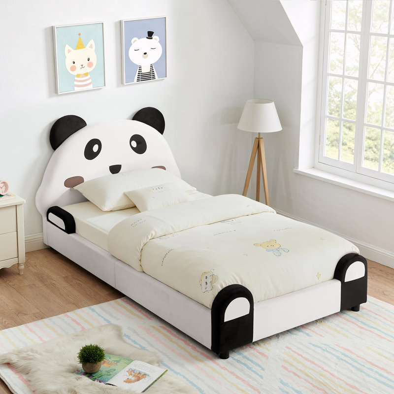 Joli lit en forme de panda avec bords rembourrés de sécurité