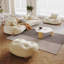 Canapé courbé français en cuir blanc cassé de style crème, grand canapé droit à profondeur d'assise pour la maison-129390539