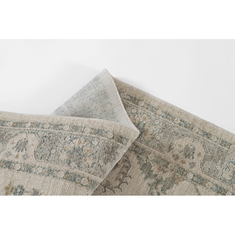 Tapis bleu Momeni Ansel , Rectangle 5 pi 3 po x 7 pi 6 po