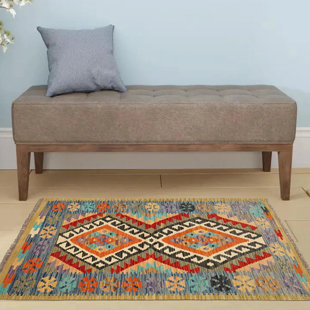 Tapis en laine nouée à la main