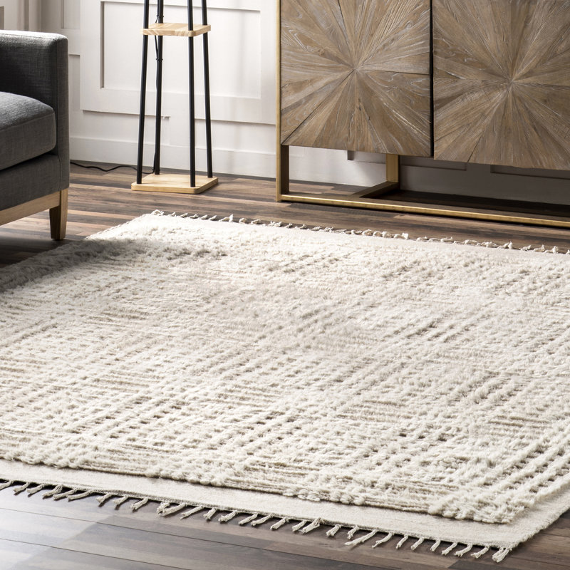 Beige Crosshatch Tufted Shag Wool 4' x 6' Rug