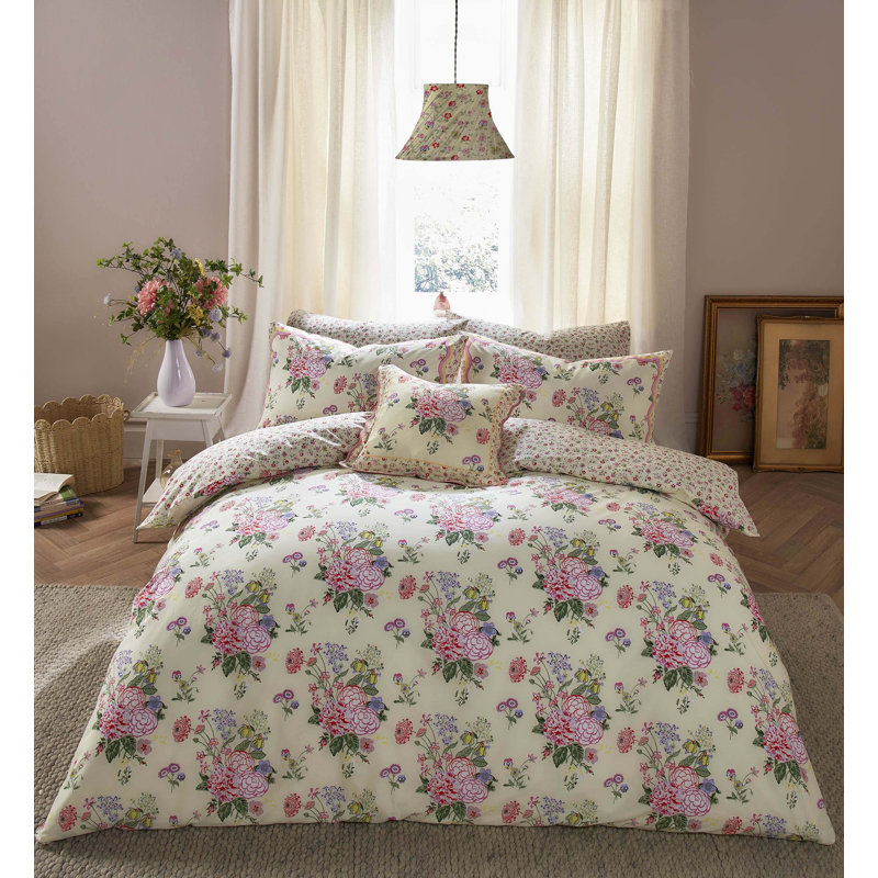 Floral Fields Bedset, Single - 1 Standard Pillowcase
