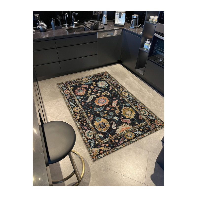 Tapis décoratif noir à motif floral noir, Sous-tapis rectangulaire de 3 pi 3 po x 4 pi 11 po