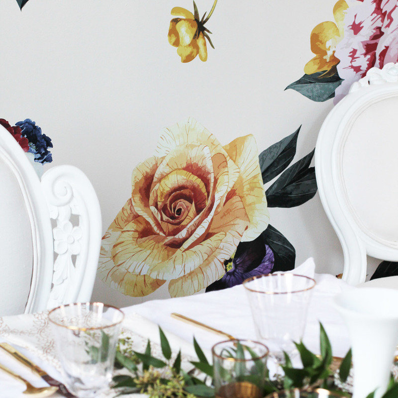 Plants & Flowers Non-Wall Damaging Wall Decal