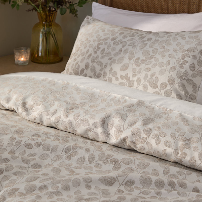 Grace Leaf Floral Duvet Cover Set, Super King Duvet Cover Set+2 Standard Pillowcases, Beige Floral