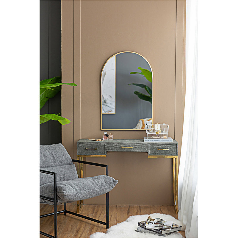 Accent Mirror