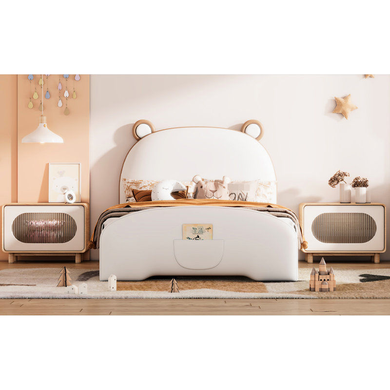 Enchanteur lit plateforme tapissier orné d'une tête et d'un pied de lit en forme d'ours pour une chambre à coucher captivante