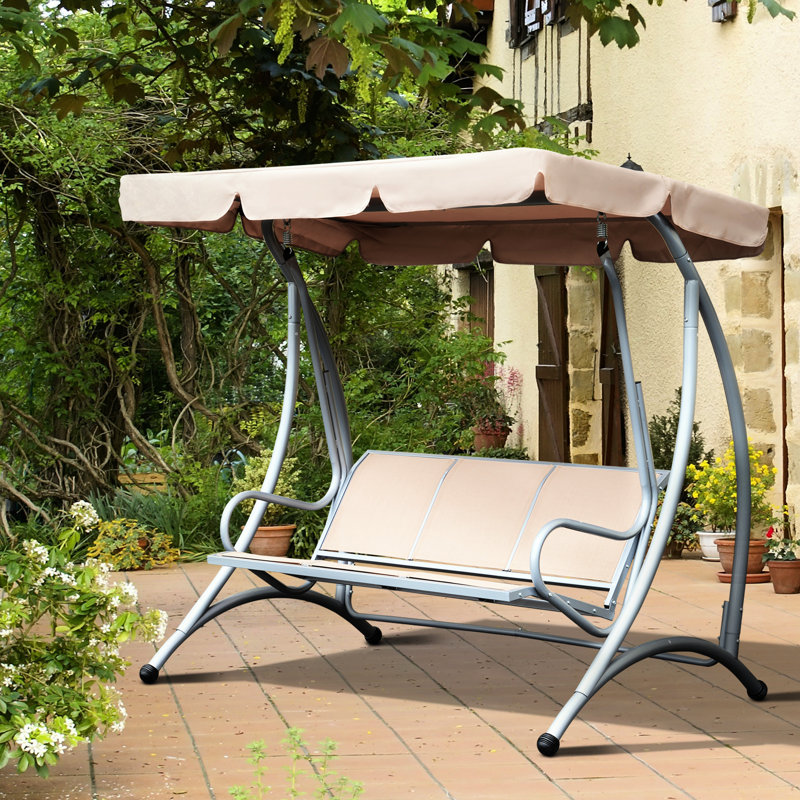Balancelle d'extérieur robuste avec auvent réglable, beige au bord de la piscine, auvent de jardin dans le patio