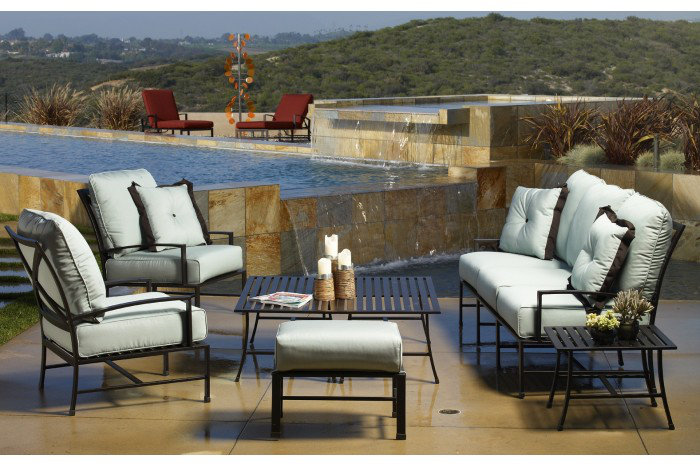 La Jolla Outdoor 3 - Piece Conversation Set