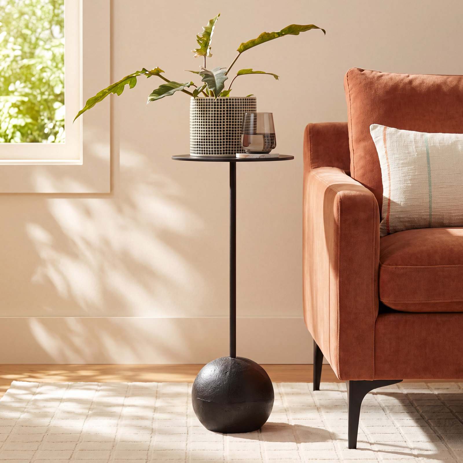 Walt 8" End Table