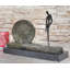 Statue de femme et roue Esia