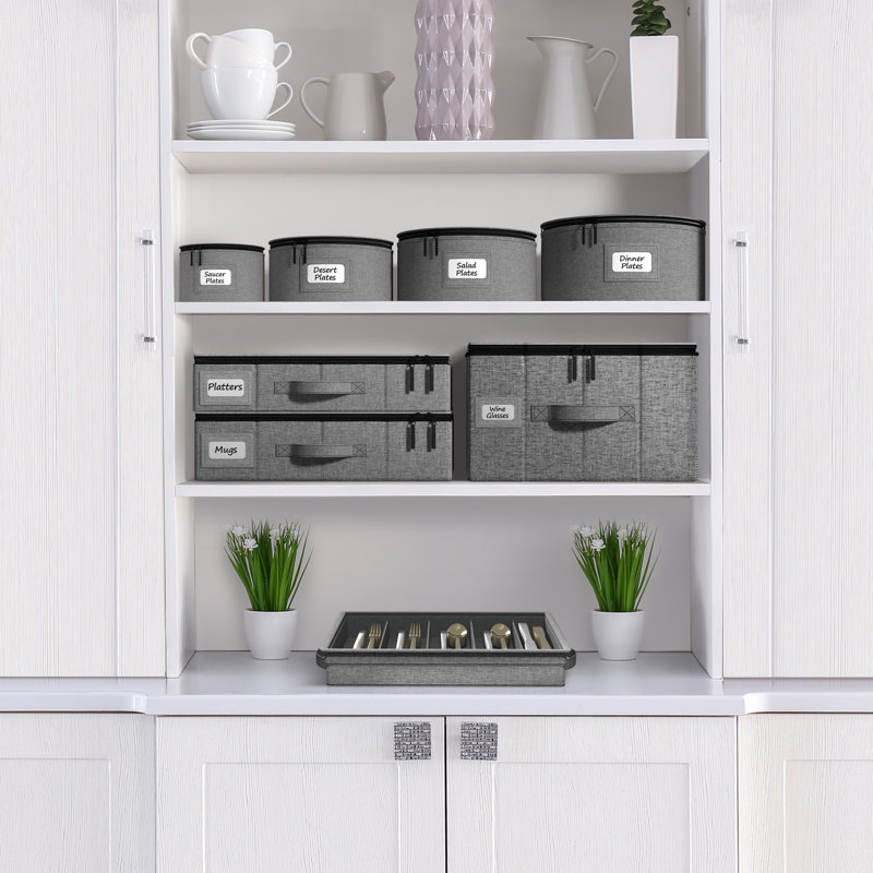 8-Piece Gray Quilted China Storage Set with Zipper Closure