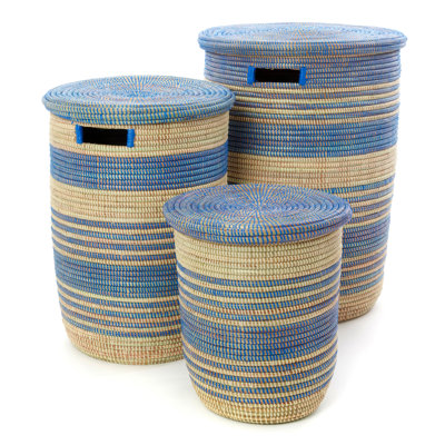 Ensemble de trois paniers bleus