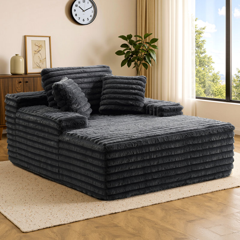 Chaise longue 67 po avec accoudoirs et coussins décoratifs en fausse fourrure, canapé-lit sans assemblage pour salon ou appartement, gris