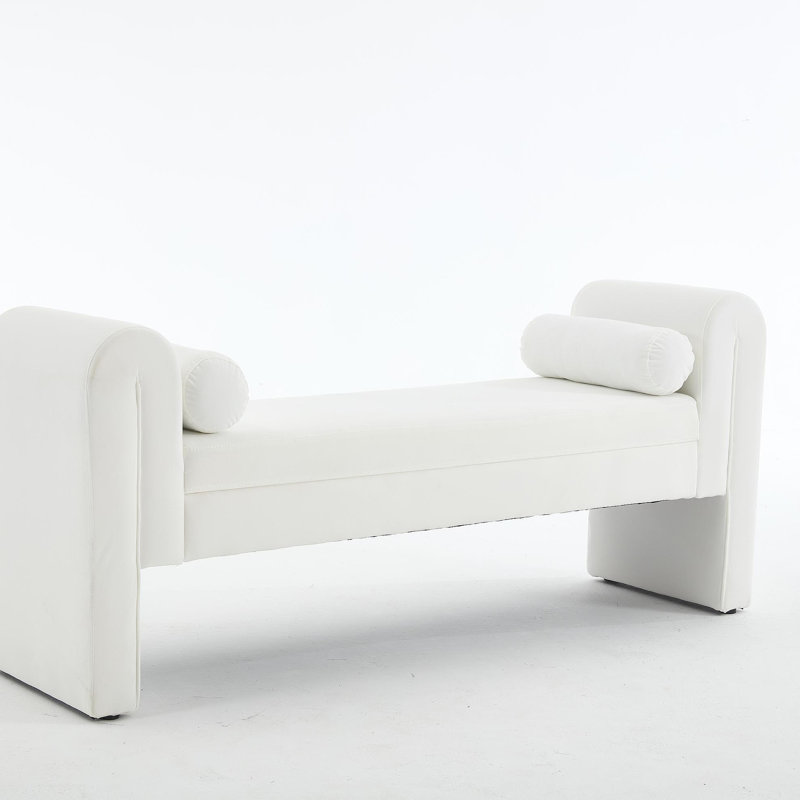 Banc de rangement de 60 pouces, idéal pour les chambres à coucher, les salons, les salles d'activités et les espaces similaires.