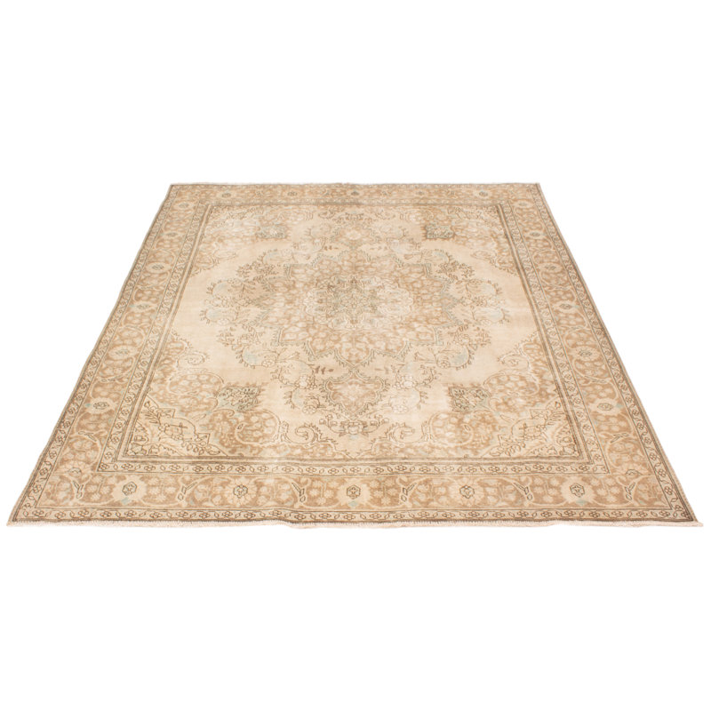 Tapis ivoire unique en laine 8 pi 2 po x 9 pi 5 po Kilo Kilo