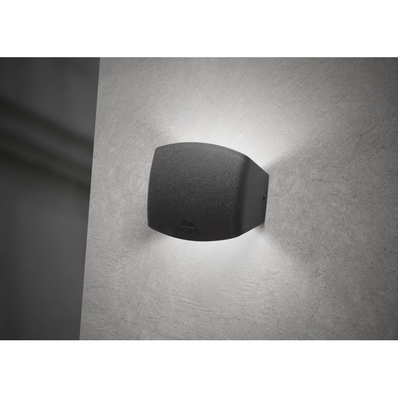 Abram Outdoor Flush Mount, Black, 12cm H x 15.5cm W x 6cm D