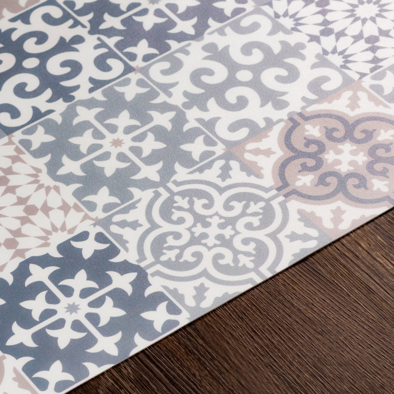 Tapis décoratif gris clair géométrique Akkar, Rectangle 2 pi x 3 pi 11 po