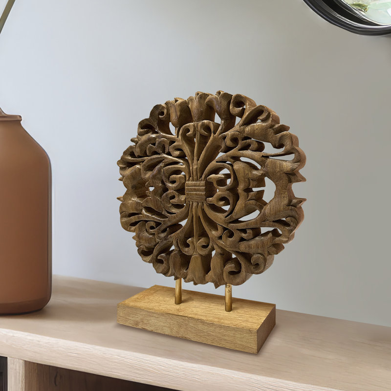 Sculpture en bois Youngblood sur base