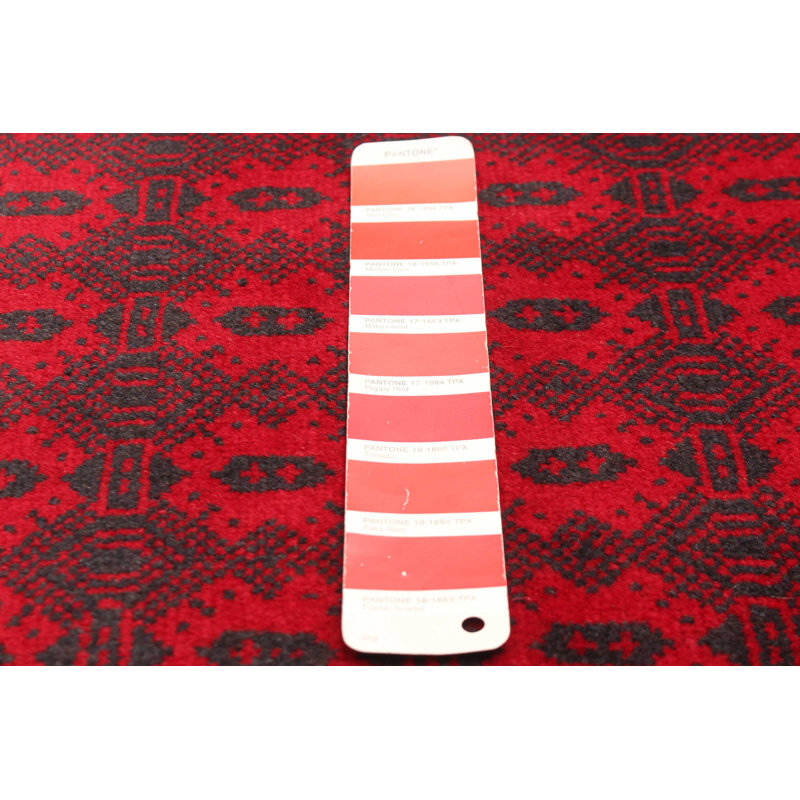 Tapis rouge Teimani 4 pi 0 po x 6 pi 7 po