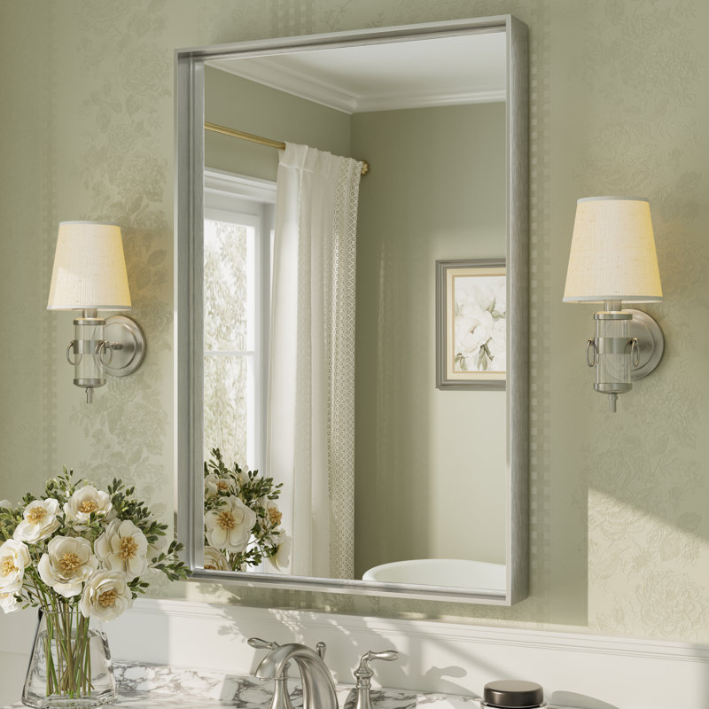 Miroir mural Aevar, 36 po x 24 po, Argent brossé