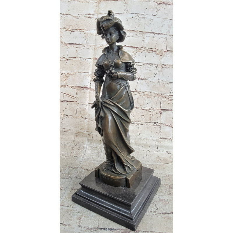 Aydenne signée César Ceribelli, Les Classy Society Lady avec sculpture en bronze rose