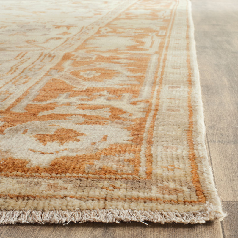 Hand-Knotted Ivory and Rust Wool 4' x 6' Area Rug