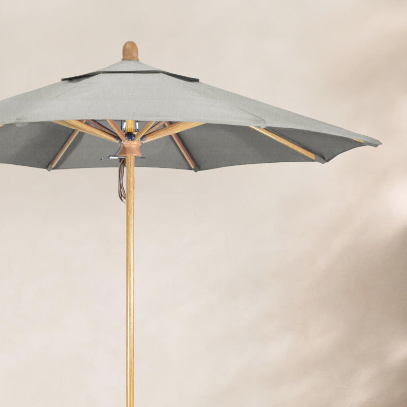 SunbrUmbrella marché de 7,5 pi Meridien Series, Chêne rouge, Toile granit Sunbrella®