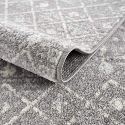 Aleiza Southwestern Indoor Rug