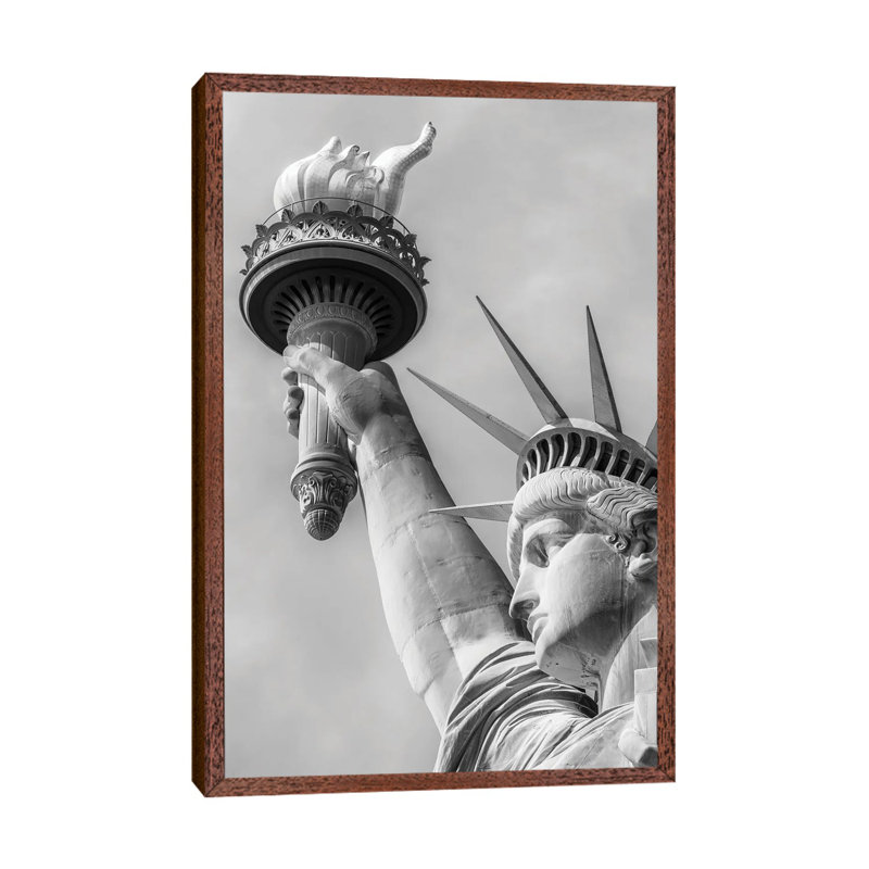 New York City Monochrome Statue of Liberty 1 Piece Wall Art on Canvas, 101.6cm H x 66.04cm W x 3.81cm D