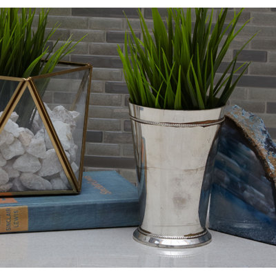 Vase de table cylindrique
