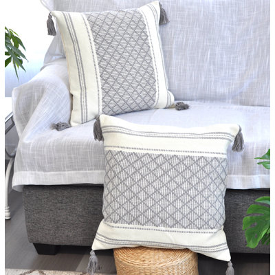 Woven Pillow Covers With Tassels, Geometric Pattern Pillowcases For Outdoor / Indoor (Set of 2)