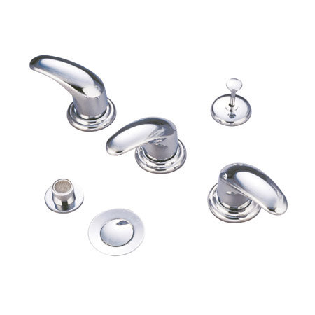 Robinet de bidet à jet vertical à poignées espacées Triple Legacy, Chrome poli