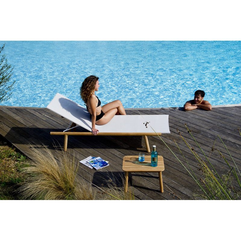 Pevero Outdoor Chaise Lounge