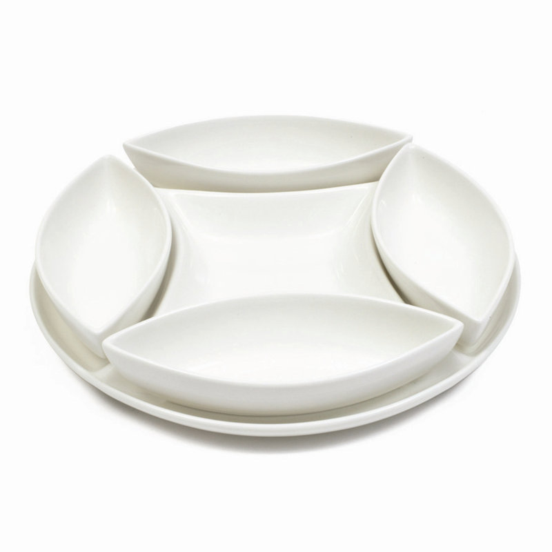 White Basics Round Dinnerware Collection