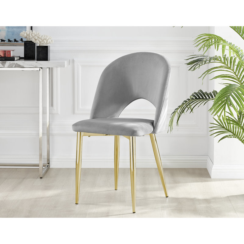 Round Wood Veneer & Matte Black Dining Table With Storage Shelf & 4 Luxury Velvet Dining Chairs, Grey, Black, Grey/Gold