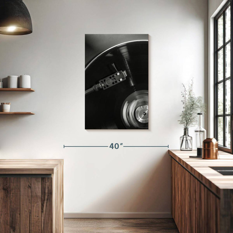 Abarca Vinyl I, 36" H x 24" W