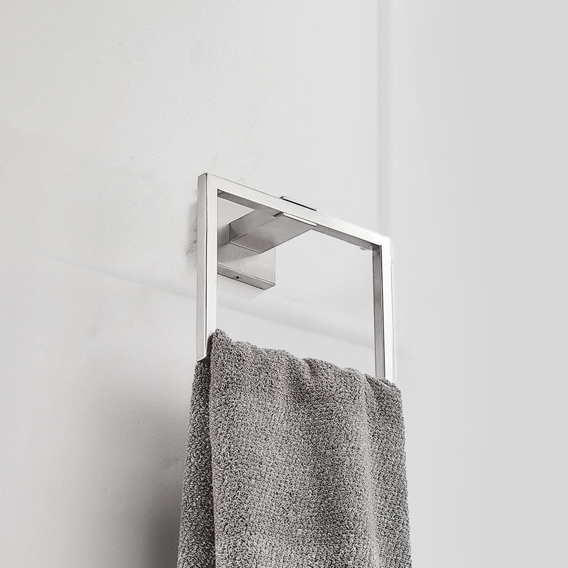Ensemble de quincaillerie de salle de bain 4 pièces: barre à serviettes, crochet à serviette et anneau à serviette pour mur de salle de bain