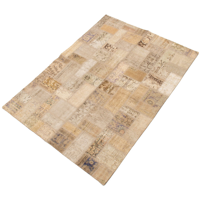 Tapis décoratif beige en laine noué à la main de conception unique 5 pi 7 po x 7 pi 8 po Borka