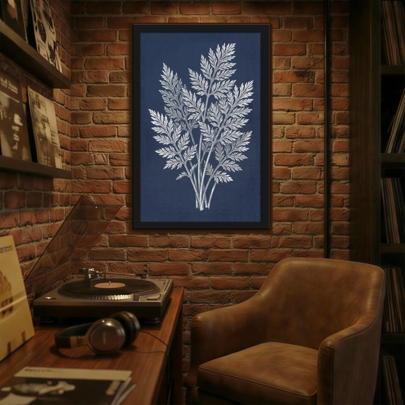Plantes et fleurs, fougère argentée sur fond bleu marine, H 18 po x l 12 po