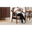 Fauteuil d'appoint rembourré avec structure en bois massif-537544464