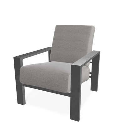 Larssen Outdoor Lounge Chair
