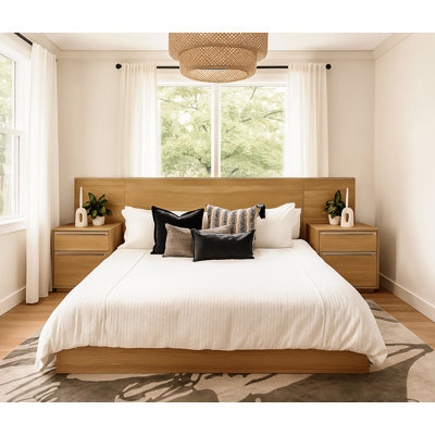 Ensemble de chambre avec grand lit Sarasota et 2 petites tables de chevet au fini naturel
