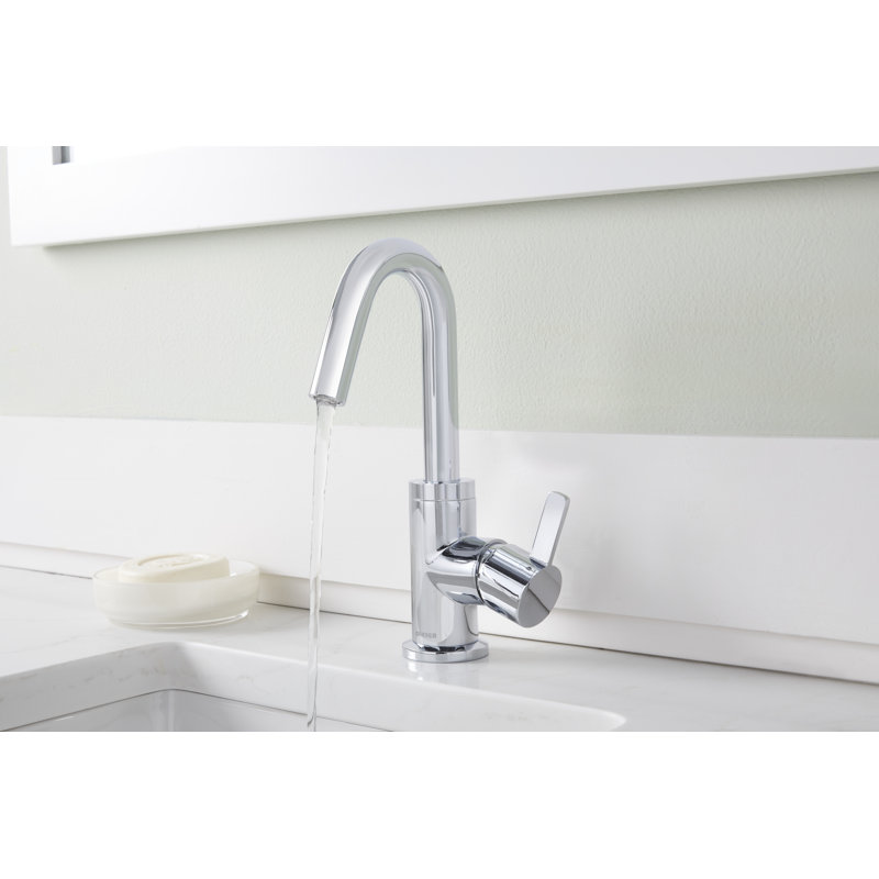 Single Hole Bathroom Faucet with Drain Assembly, Chrome