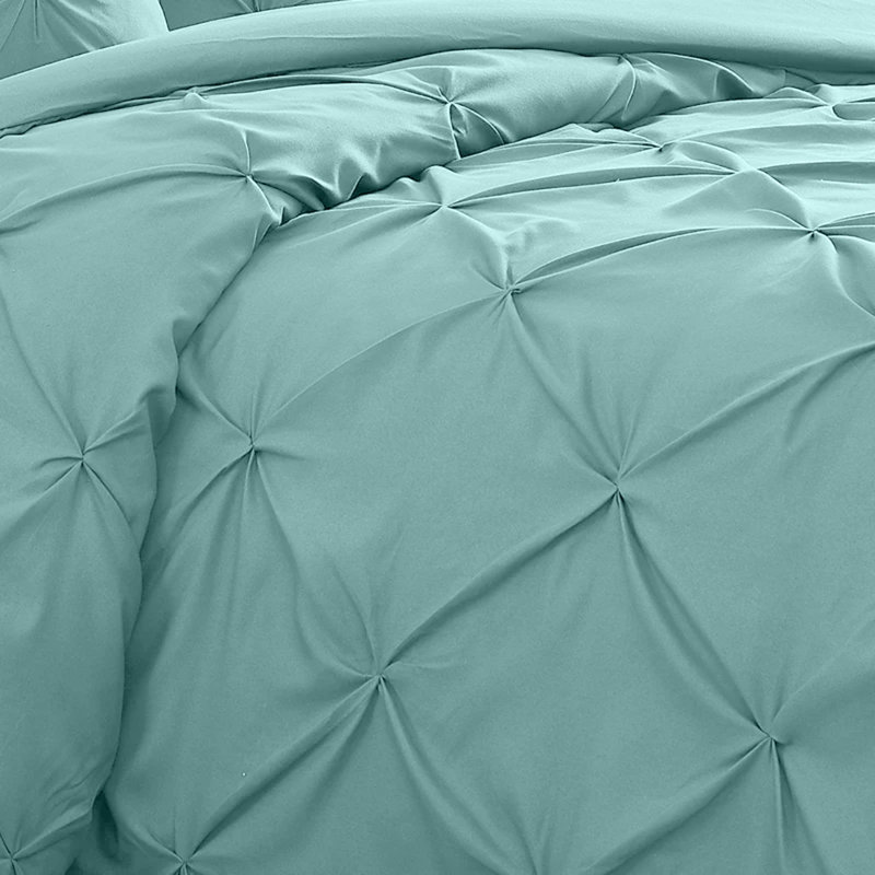  Luxurious Microfiber Pintuck Design Duvet Cover With Pillowcases , King Duvet Cover + 2 Standard Pillowcases, Sage Green