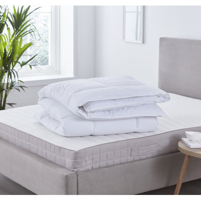Medium Down Alternative Comforter