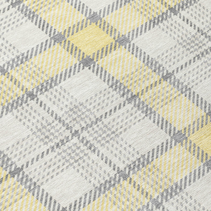 Tapis intérieur / extérieur doré Zinara , 2 pi 6 po x 3 pi 10 po