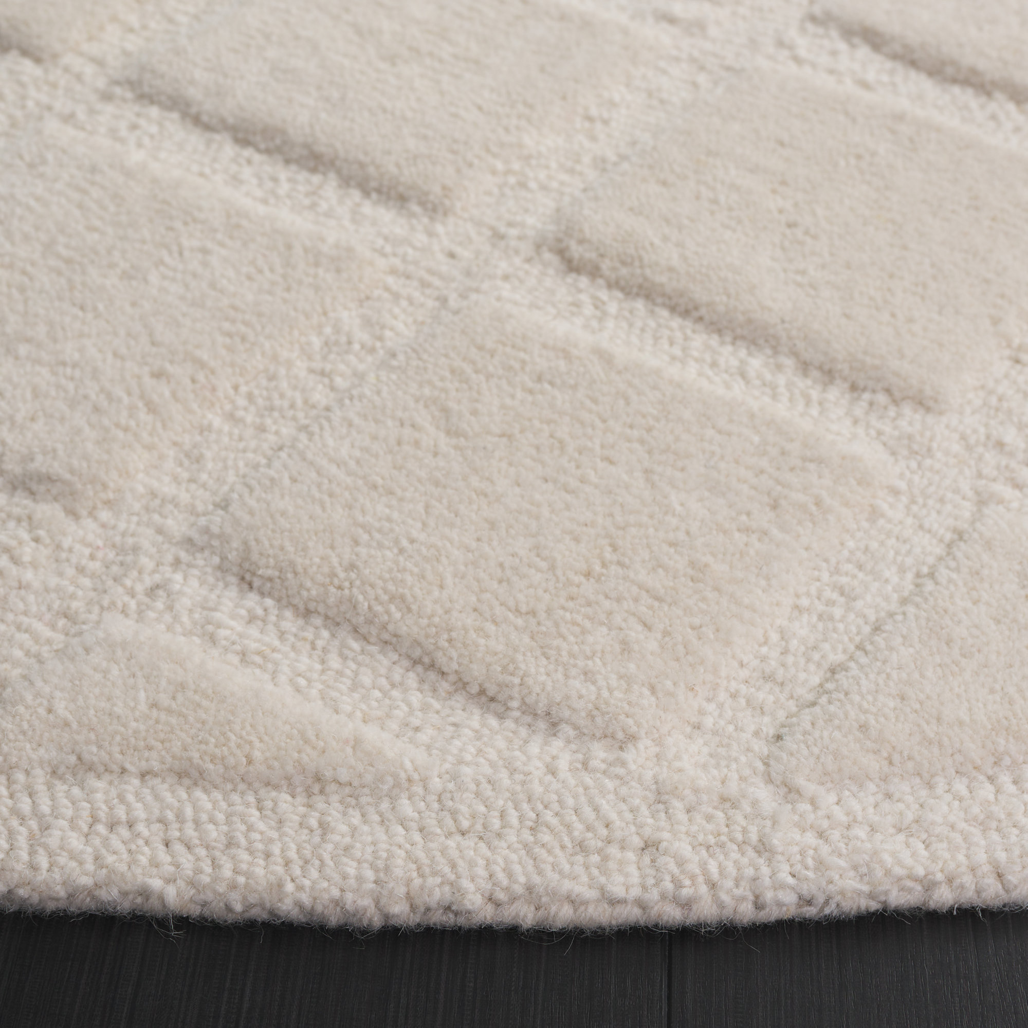 Melbourne Ivory Rug, Round 6'